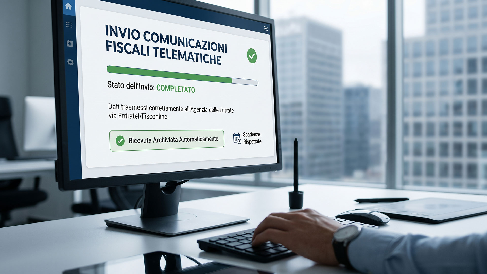 Monitor PC che mostra l'avvenuto invio telematico di comunicazioni fiscali all'Agenzia delle Entrate tramite Entratel.
